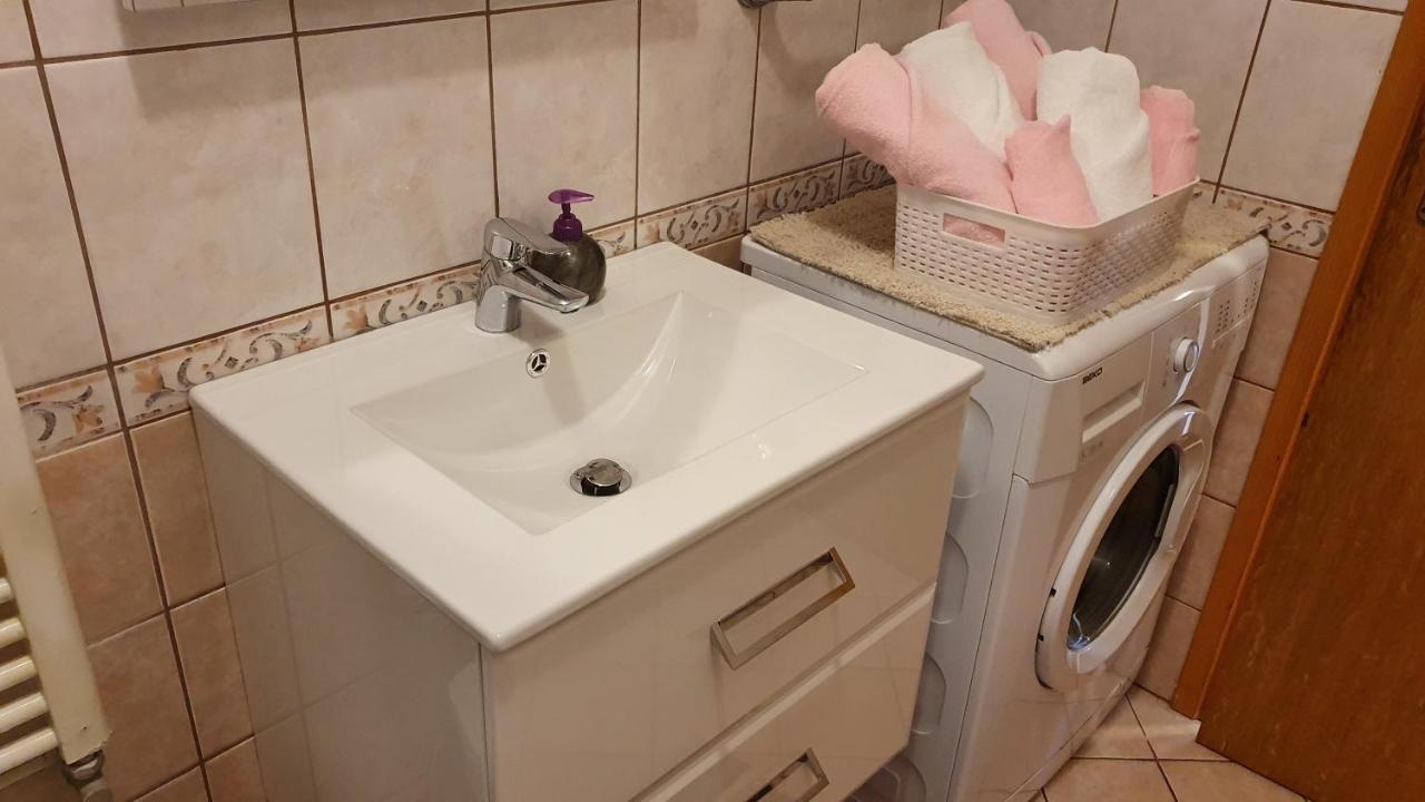 Apartment Nevenka Крк Экстерьер фото